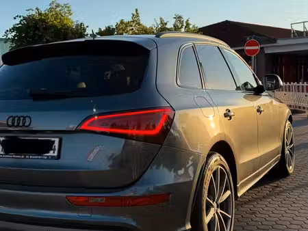 Audi Q5 SQ5 V6 3.0 BiTDI 326 quattro
