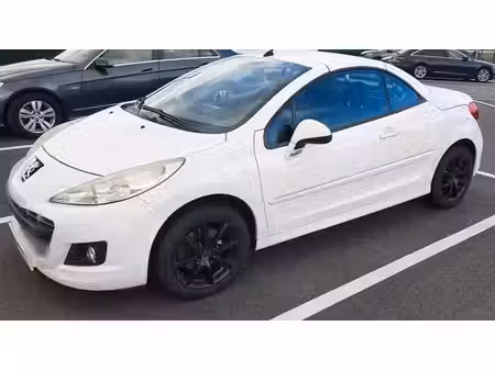 Peugeot 207 CC 1.6 VTi 120
