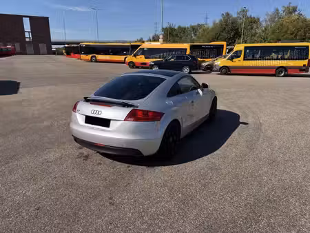Audi TT 2.0 TFSI 200