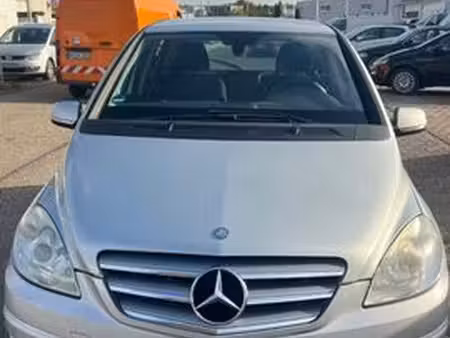 Mercedes-Benz Classe B B 180