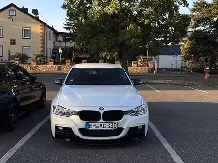BMW Série 3 330d 3.0 258