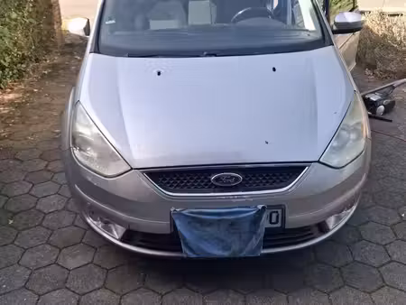 Ford Galaxy 2.0 TDCi 140