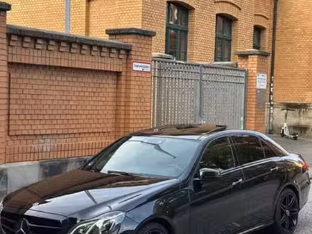 Mercedes-Benz Classe E E 400 V6 3.5 333