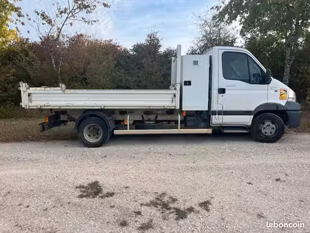 Renault Mascott V6 3.0