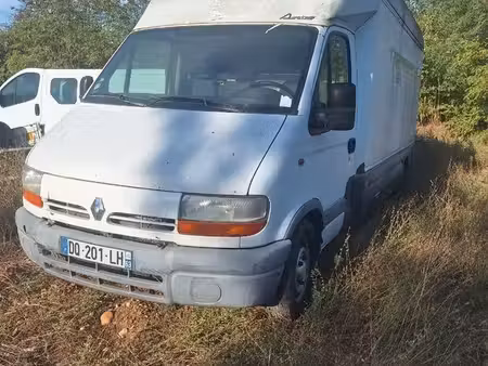 Renault Master 2.5 dCi 115