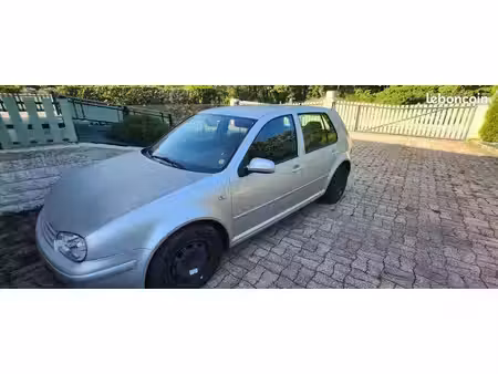 Volkswagen Golf 1.9 TDI 100
