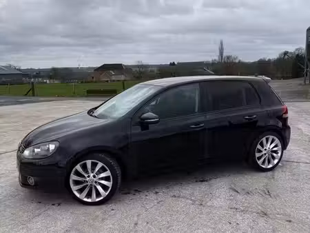 Volkswagen Golf 2.0 TDI 110