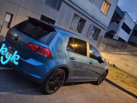 Volkswagen Golf 1.6 TDI 105