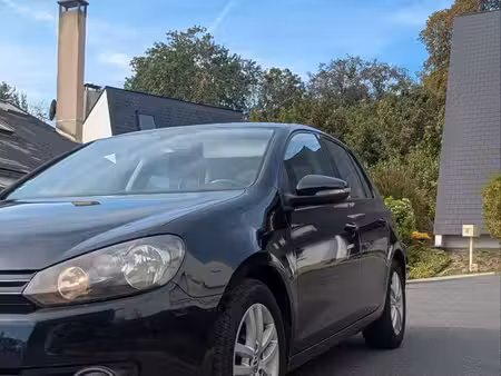 Volkswagen Golf 1.6 TDI 105