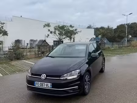 Volkswagen Golf 1.0 TSI 115