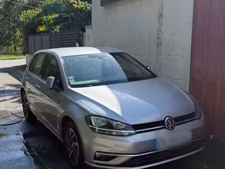Volkswagen Golf 1.0 TSI 115