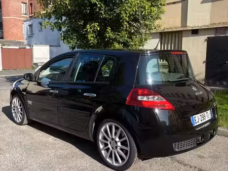 Renault Mégane RS 2.0 225