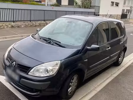 Renault Scénic 1.9 dCi 130