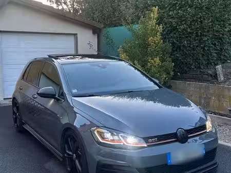 Volkswagen Golf GTI TCR 2.0 TSI 290