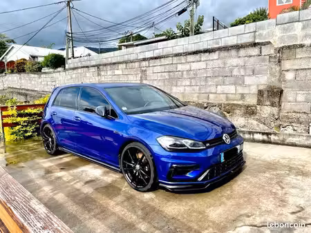 Volkswagen Golf R 2.0 TSI 300 4Motion