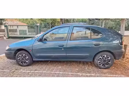 Renault Mégane 1.4 75