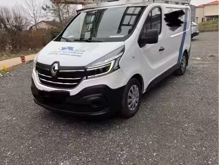 Renault Trafic 2.0 dCi 145