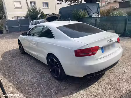 Audi A5 V6 2.7 TDI 190