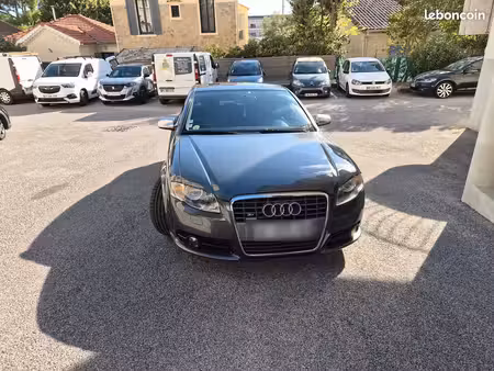 Audi A4 RS4 V8 4.2 quattro