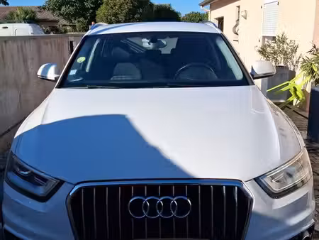 Audi Q3 2.0 TDI 140 S line