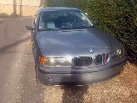BMW Série 3 325i 2.5 192