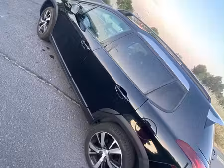 Peugeot 2008 1.2 110 GT Line