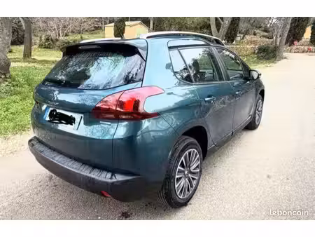 Peugeot 2008 1.2 110