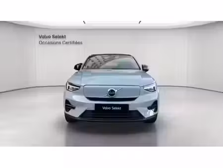 Volvo C40 252