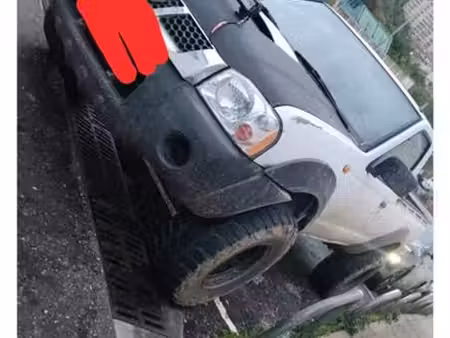 Nissan Navara 2.5 133