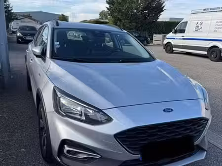 Ford Focus 1.0 125