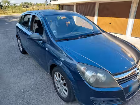Opel Astra 1.6 115