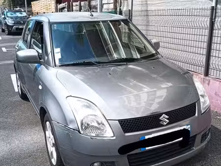 Suzuki Swift 1.3 70