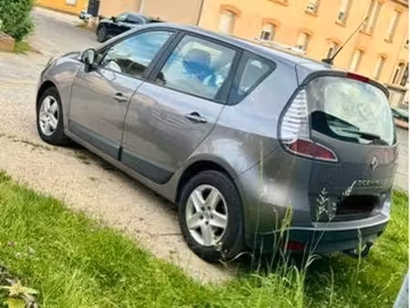 Renault Scénic dCi 130