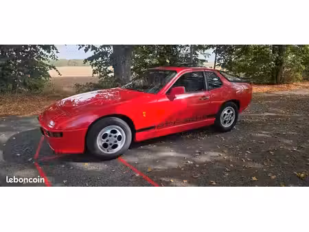 Porsche 924 
