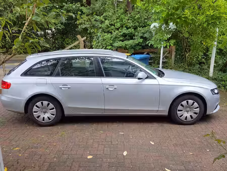 Audi A4 1.8 TFSI 160 Attraction