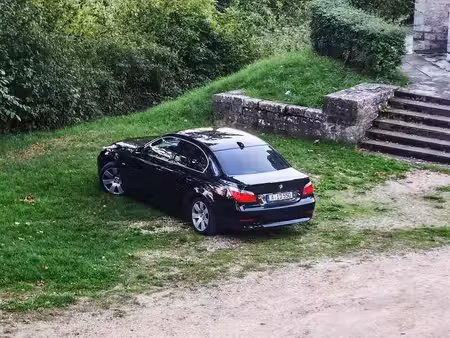 BMW Série 5 530d 3.0 231