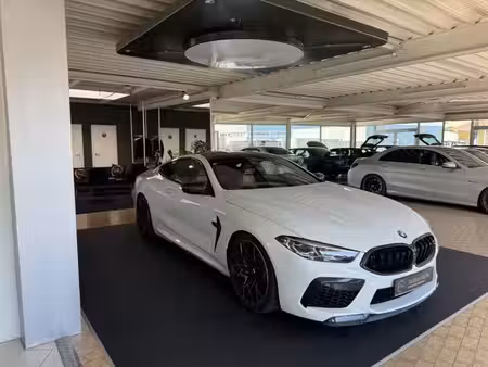 BMW Série 8 M8 V8 4.4 600
