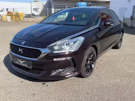 DS 5 2.0 HDi 180