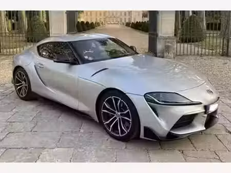 Toyota Supra 