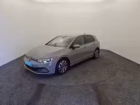 Volkswagen Golf 1.0 TSI 110