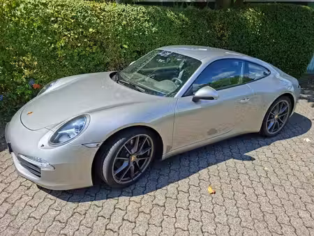 Porsche 911 Carrera 3.5 350
