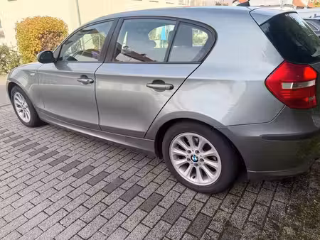 BMW Série 1 116i 1.6 122