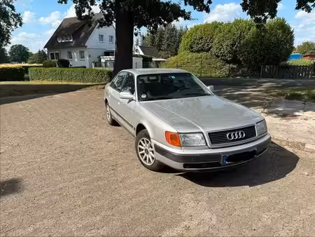 Audi 100 V6 2.8