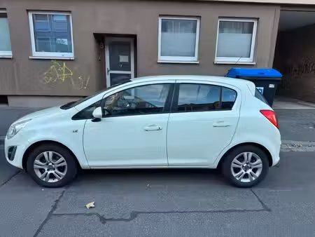 Opel Corsa 1.2 86 Graphite