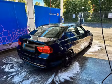 BMW Série 3 318i 2.0 143