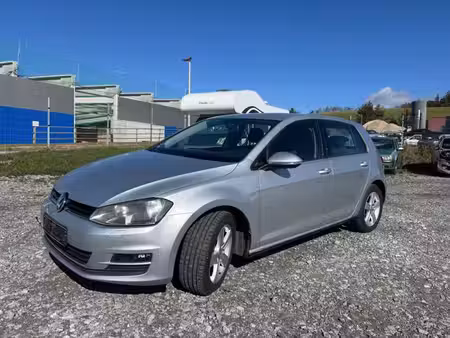 Volkswagen Golf 1.2 TSI 105 Confortline