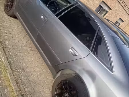 Audi A6 V8 4.2 300 quattro