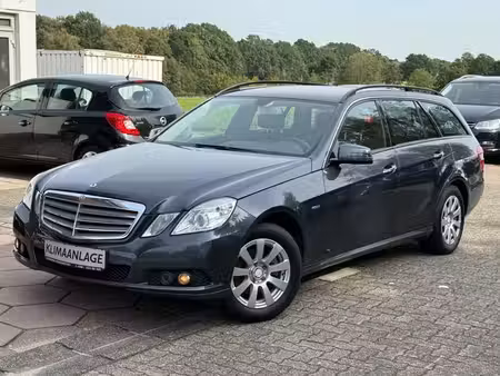 Mercedes-Benz Classe E E 200