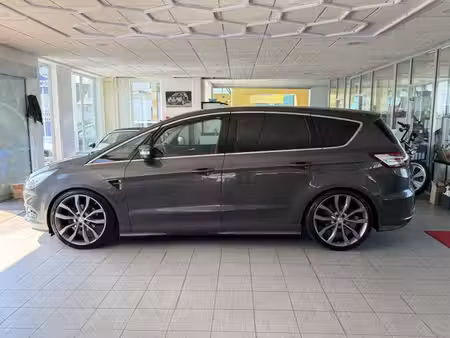 Ford S-Max 2.0 TDCi Titanium
