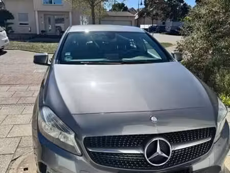 Mercedes-Benz Classe A A 180 1.6 122 Urban